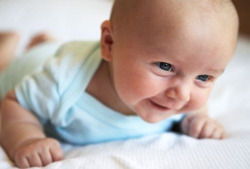 Hva skal en baby kunne gjøre på 3 måneder? 
